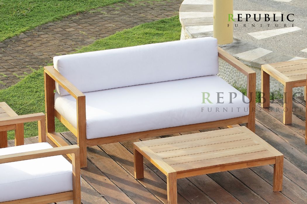 outdoor sofa teak