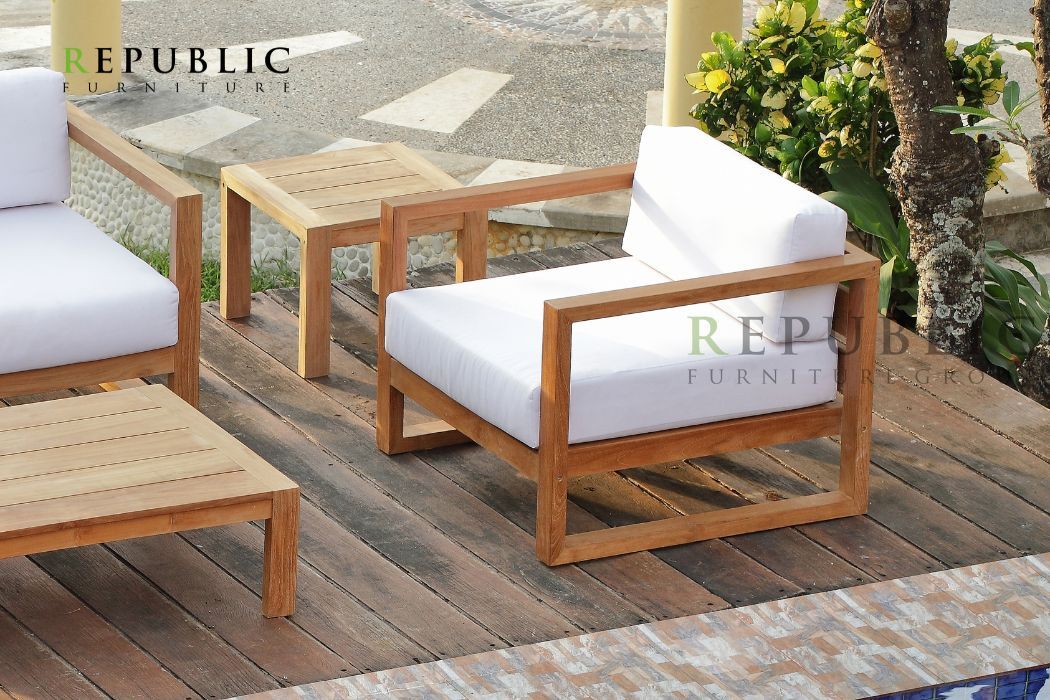 outdoor sofa teak