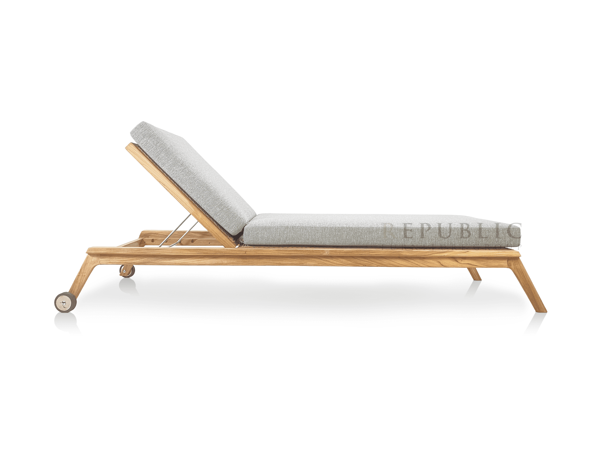 Teak Outdoor Sun Lounger Dala